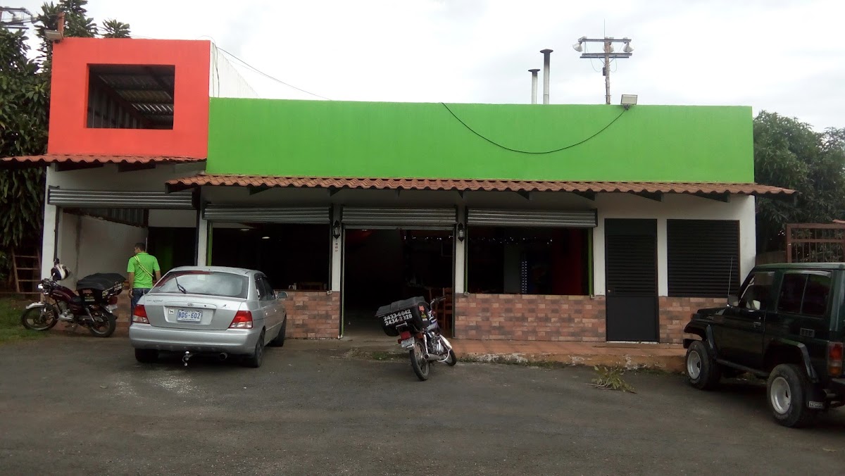 Pizza A La Leña • Tambor